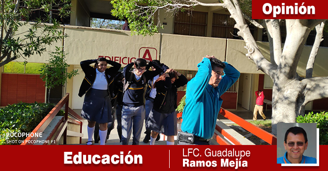 SIMULACRO DE EVACUACIÓN