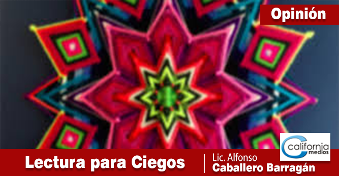 El árbol de Navidad en Tecate.